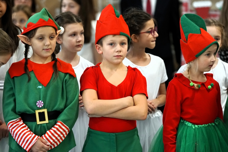 MIEJSKO - POWIATOWA WIGILIA O�WIATOWA 