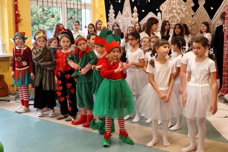 MIEJSKO - POWIATOWA WIGILIA O�WIATOWA 