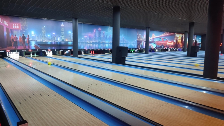 WYCIECZKA NA KR�GLE&nbsp;