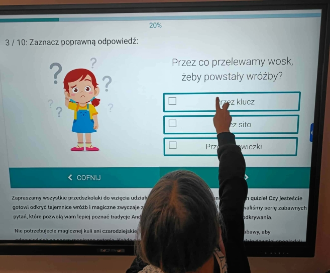 ANDRZEJKOWE CZARY W �WIETLICY – CZʦ� 2