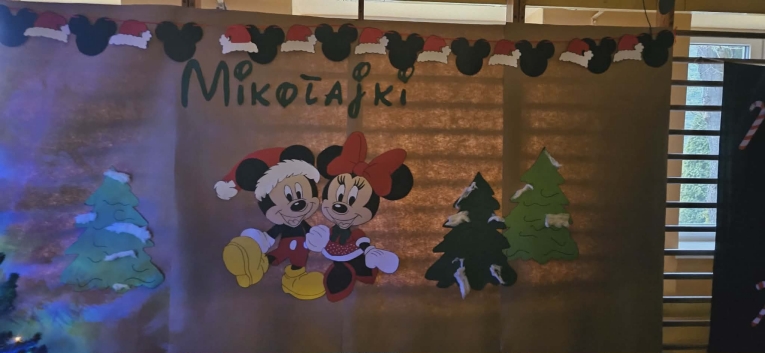 MIKO�AJKOWA ZABAWA W NASZEJ �WIETLICY!