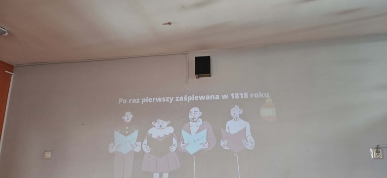 POZNAJEMY ZWYCZAJE �WI�TECZNE I NOWOROCZNE W �WIETLICY&nbsp;