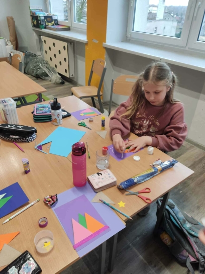 POZNAJEMY ZWYCZAJE �WI�TECZNE I NOWOROCZNE W �WIETLICY&nbsp;