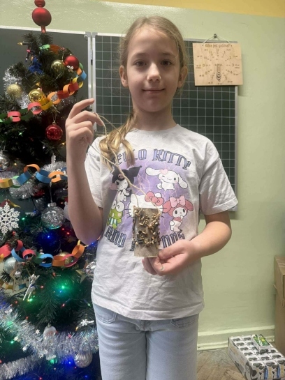 POMAGAMY ZWIERZ�TOM PRZETRWA� ZIM�