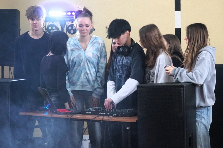 BAL KARNAWA�OWY W NASZEJ SZKOLE