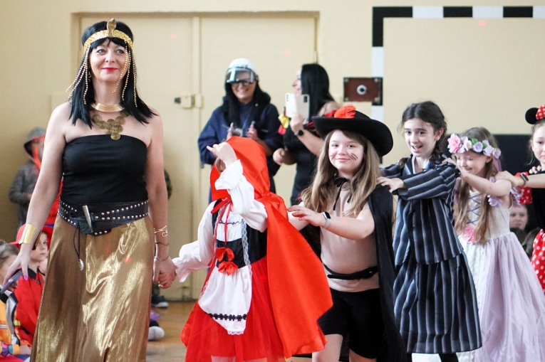 BAL KARNAWA�OWY W NASZEJ SZKOLE