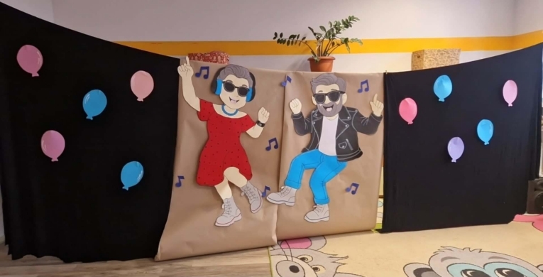 DZIE� BABCI I DZIADKA W KLASIE 1D