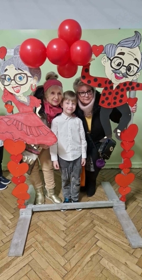 PRZEDSTAWIENIE Z OKAZJI DNIA BABCI I DZIADKA&nbsp;