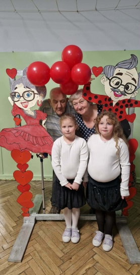 PRZEDSTAWIENIE Z OKAZJI DNIA BABCI I DZIADKA&nbsp;