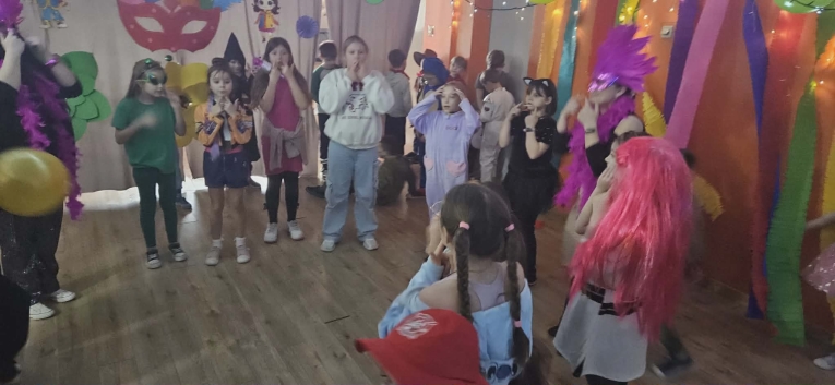 KARNAWA�OWY TYDZIE� W �WIETLICY