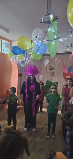 KARNAWA�OWY TYDZIE� W �WIETLICY