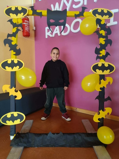 DZIE� MʯCZYZN I KOLOROWY TYDZIE�