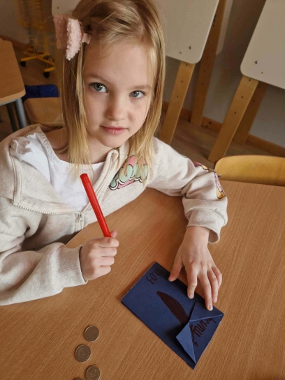 DZIE� MʯCZYZN I KOLOROWY TYDZIE�