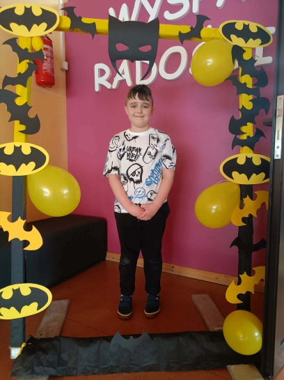 DZIE� MʯCZYZN I KOLOROWY TYDZIE�