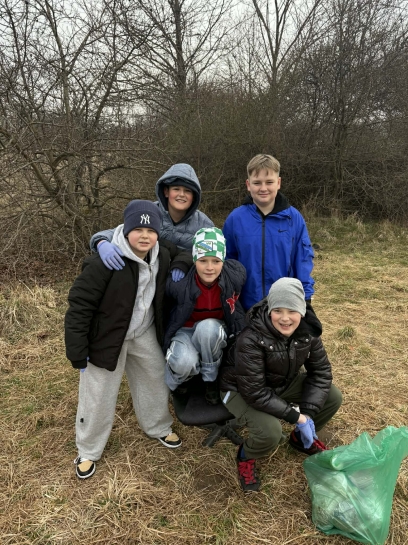 DZIE� SPRZ�TANIA �WIATA