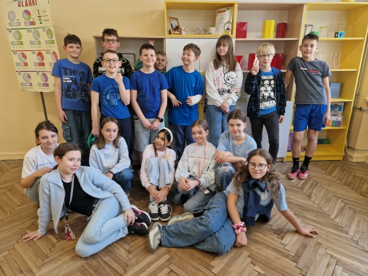 DZIE� KOLOR�W