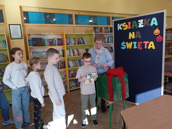 "KSI��KA NA �WI�TA"