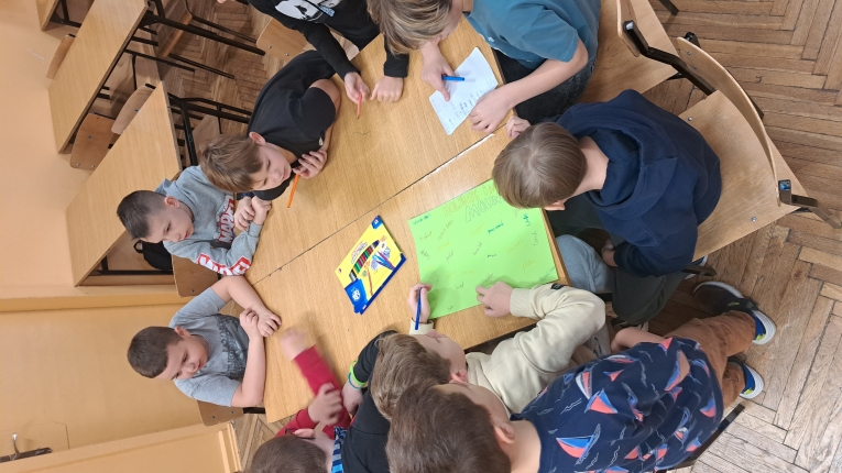 PROJEKT EDUKACYJNY „UCZ� SI� UCZY�”&nbsp;