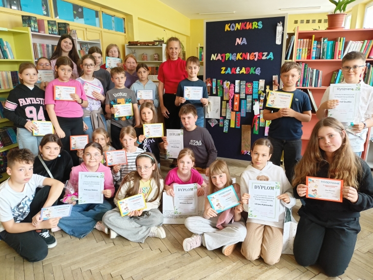 KONKURS NA NAJPI�KNIEJSZ� ZAK�ADK� &nbsp;