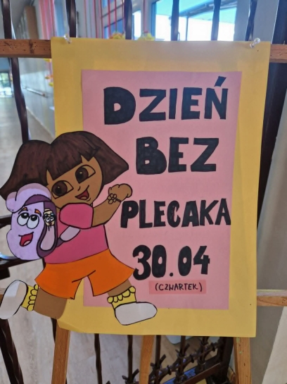  DZIE� BEZ PLECAKA