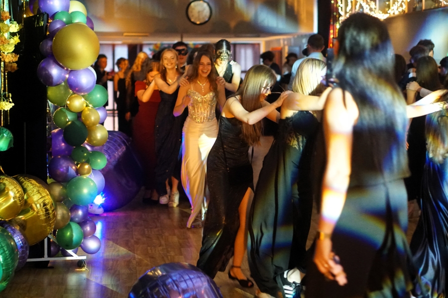BAL �SMOKLASISTY