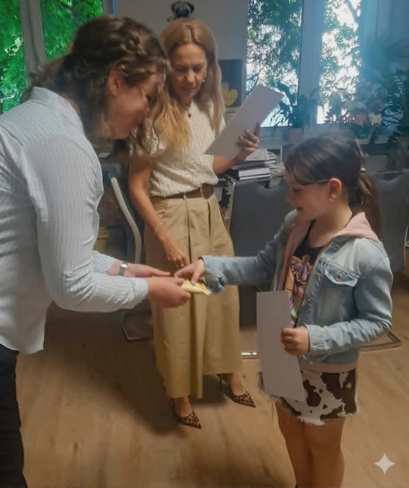 „KWIATKI BRATKI” – ROZSTRZYGNI�CIE KONKURSU PLASTYCZNO-TECHNICZNEGO