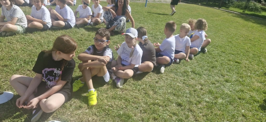 OLIMPIADA KLAS M�ODSZYCH