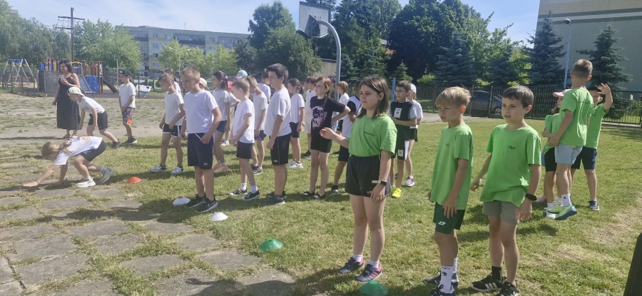 OLIMPIADA KLAS M�ODSZYCH