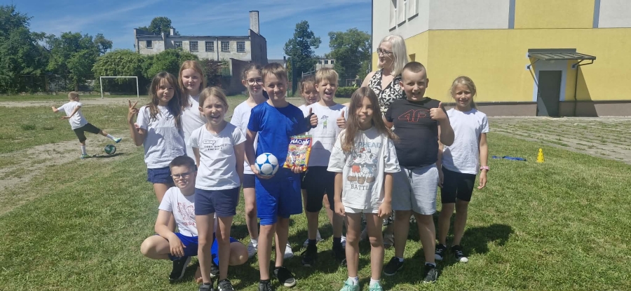 OLIMPIADA KLAS M�ODSZYCH