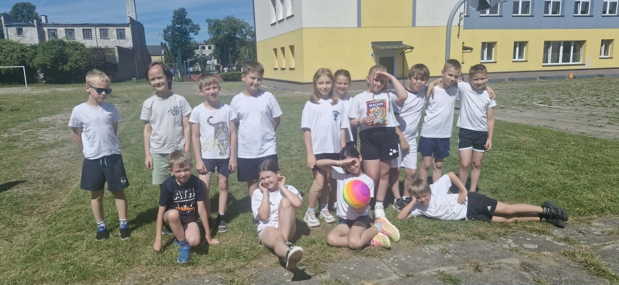 OLIMPIADA KLAS M�ODSZYCH