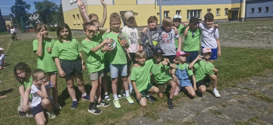 OLIMPIADA KLAS M�ODSZYCH