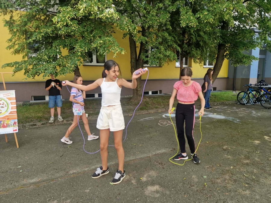 DZIE� SPORTU