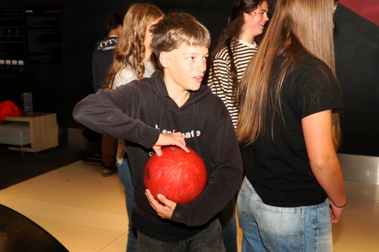 KLASA 8B NA KR�GLACH I W KINIE 