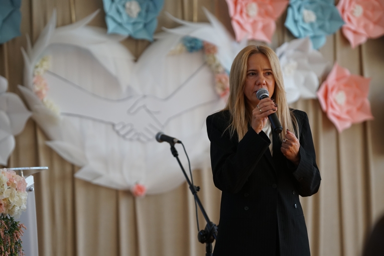 UROCZYSTA INAUGURACJA TYGODNIA PRZECIWDZIA�ANIA PRZEMOCY R�WIE�NICZEJ Z UDZIA�EM ��DZKIEGO KURATORA O�WIATY