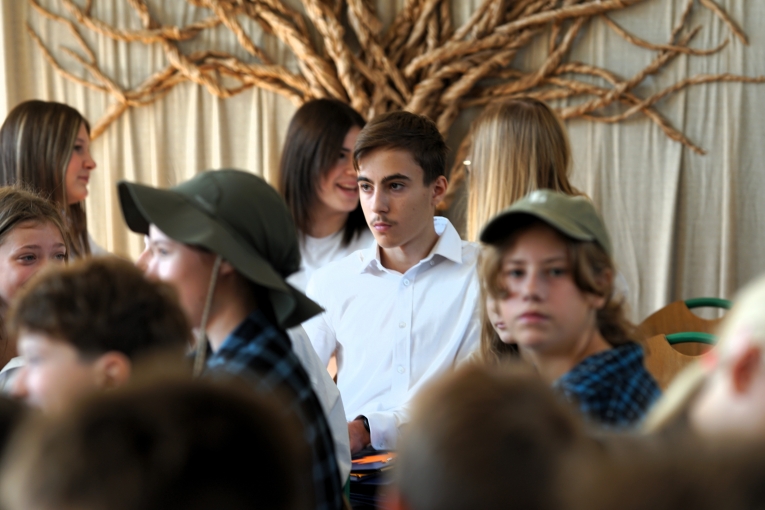 UROCZYSTA INAUGURACJA TYGODNIA PRZECIWDZIA�ANIA PRZEMOCY R�WIE�NICZEJ Z UDZIA�EM ��DZKIEGO KURATORA O�WIATY