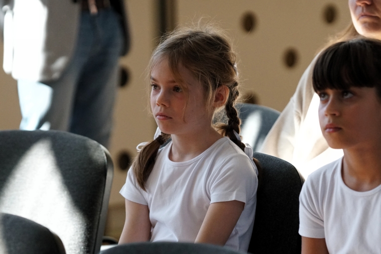 UROCZYSTA INAUGURACJA TYGODNIA PRZECIWDZIA�ANIA PRZEMOCY R�WIE�NICZEJ Z UDZIA�EM ��DZKIEGO KURATORA O�WIATY